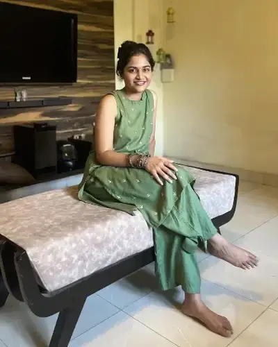 Shanti Niketan Call Girls